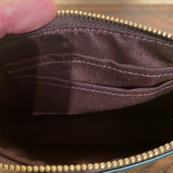 NWT Coach Corner Zip Sig. Robot Wristlet in Walnut Pebbled Leather MSRP $138 - Picture 5 of 7